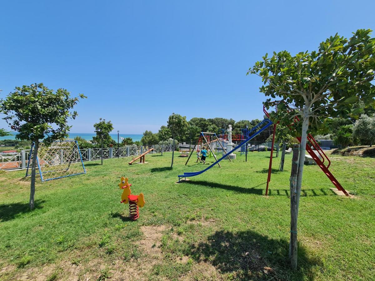 Villaggio Mascia Vieste Exteriör bild